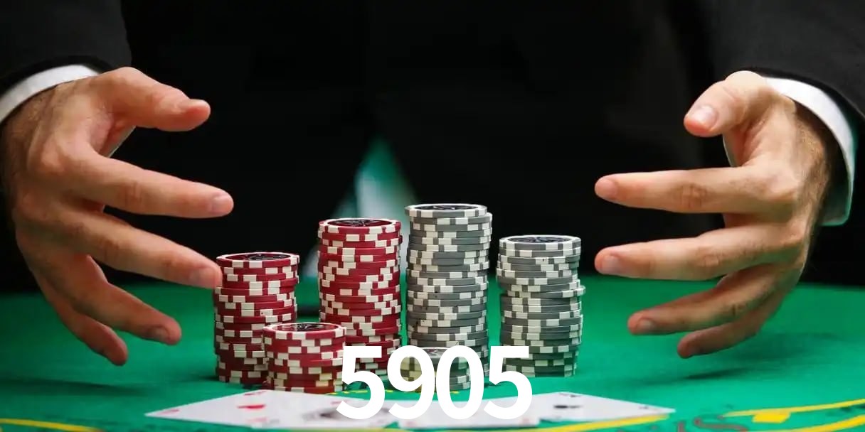 5905 Salvador - Football